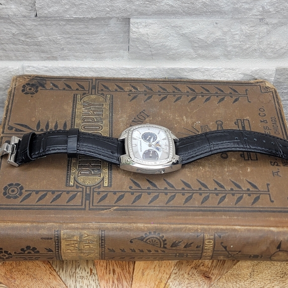 Accutron Bulova Winter Park Moonphase Watch 26R29 A7 - Picture 12 of 12